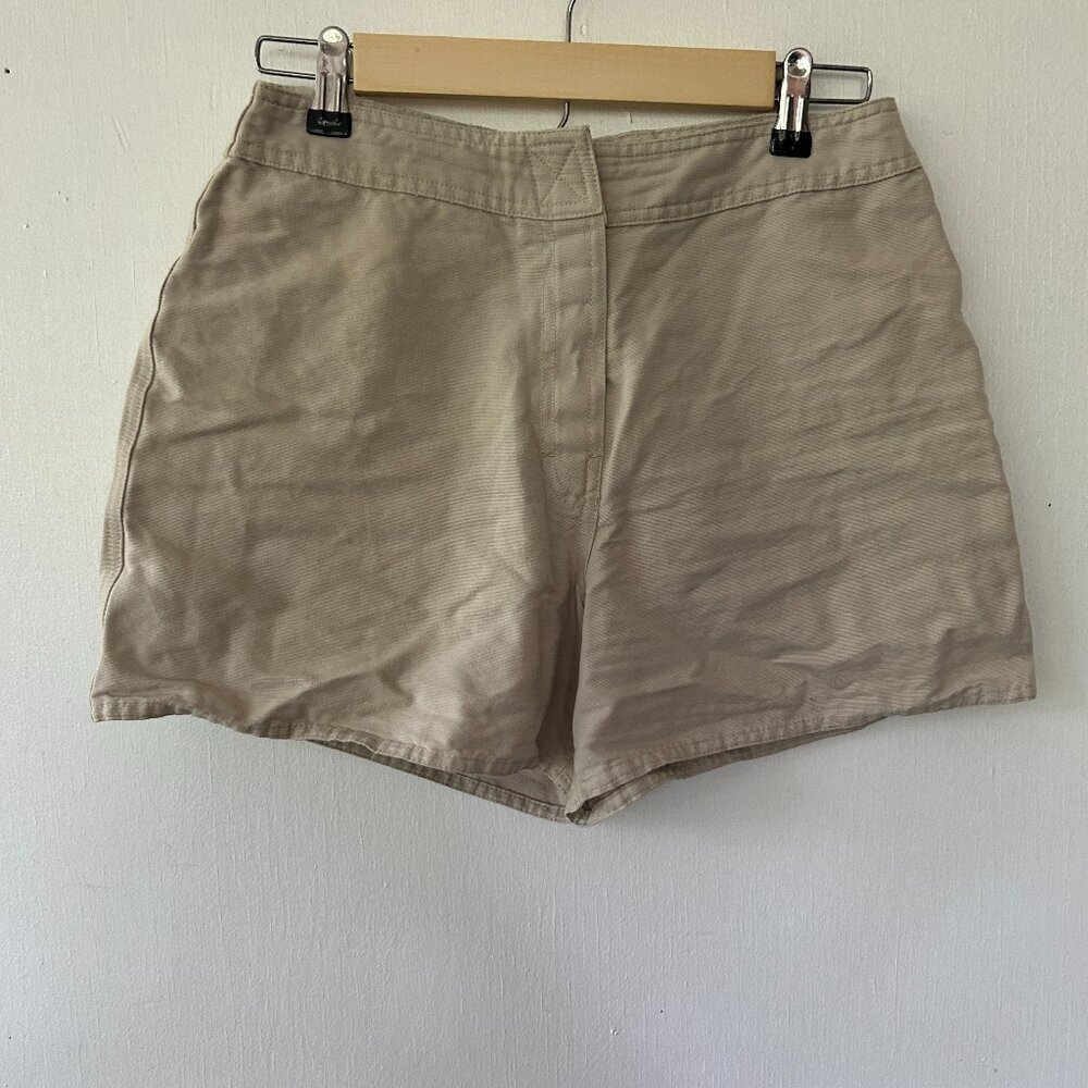 Decathlon Womens Shorts Size Large Khaki‎ Hook and Loop Closure